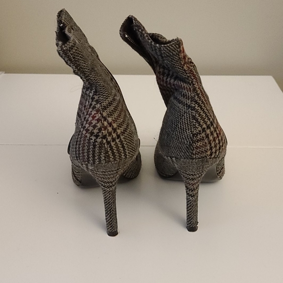 Plaid/houndstooth Diba shoes size 9 - Picture 5 of 6